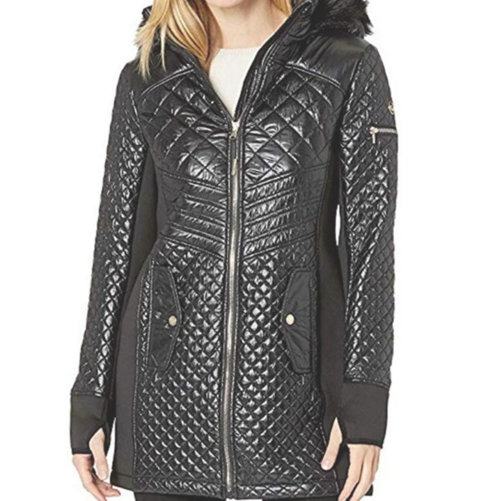 Michael Kors

Mixed Media Diamond Quilted Faux Fur